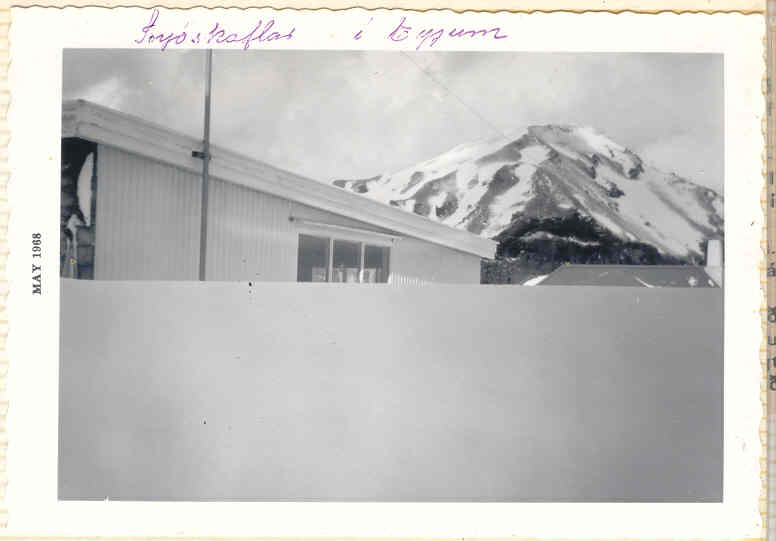 Mynd:Snjóskaflar í eyjum01.jpg