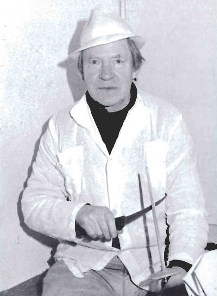 Mynd:Greinarhöfundur Nilas Nielsen Sdbl. 1990.jpg