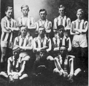 1973, bls. 215 A.jpg