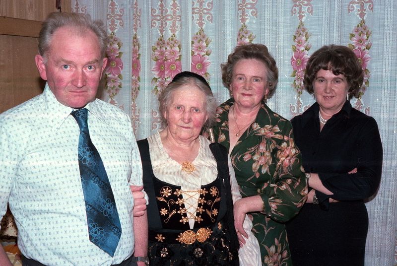 Mynd:Sigurbergur, Guðrún, Aðalheiður og Svava..jpg