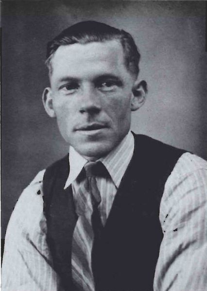 Mynd:Niklas Nielsen Sdbl. 1990.jpg