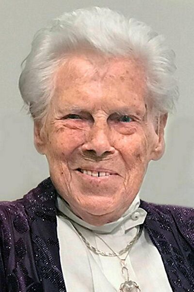 Mynd:Aðalbjorg Stefania Ingolfsdottir.jpg