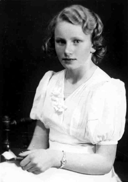 Mynd:KG-mannamyndir 1900.jpg