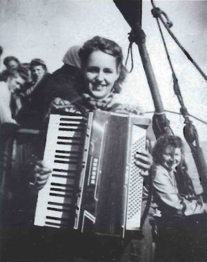 Nikkuna þenur Svala Guðmundsdóttir SDBL. 1987.jpg