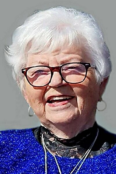 Mynd:Adalheidur Oskarsdottir.jpg