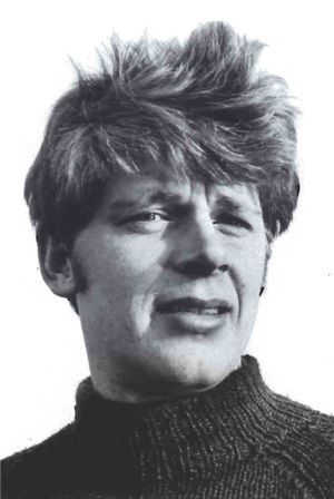 Greinarhöfundur sem annar vélstjóri SDBL. 1988.jpg